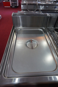 De acero inoxidable AISI 304 bien diseñado Gas calentador de comida de Bain Marie - Product Image 3