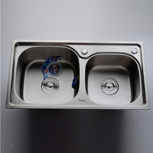 安価なワンピース台座コンポジットモダンサス304ステンレススチールキッチンシンクストレーナーストレッチフルーム - Product Image 3