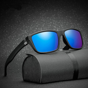 Sparloo 1701 ผู้ชายกระจก<span class=keywords><strong>Dasoon</strong></span> <span class=keywords><strong>Vision</strong></span>แว่นตากันแดดPolarizedโลโก้ที่กำหนดเอง - Product Image 1