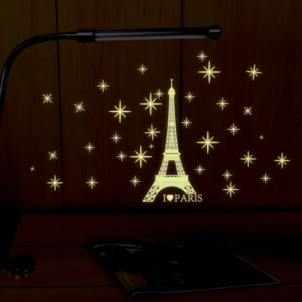 Kids room Eiffel Tower night glow sticker