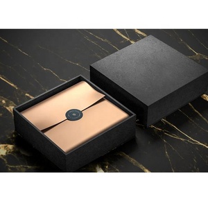 Barato elegante venta al por menor de relieve logotipo personalizado impreso 2 piezas rígido de caja de embalaje de cartón <span class=keywords><strong>duro</strong></span> de la caja de regalo de papel de regalo caja - Product Image 2
