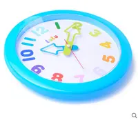 Horloge murale ronde décorative colorée pour chambre d'enfants, style rétro, à piles