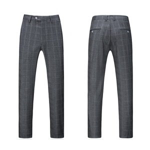 <span class=keywords><strong>Completo</strong></span> <span class=keywords><strong>Uomo</strong></span> Tre Pezzi (Blazer+Gilet+Pantaloni) Nuovo Stile Doppiopetto Taglie Forti Traspirante Antistatico in Lana Pettinata <span class=keywords><strong>Grigio</strong></span> a Quadri - Product Image 4