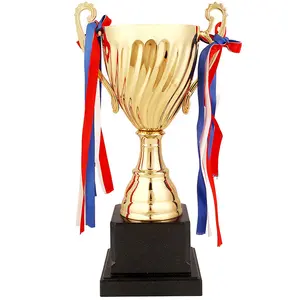 Groothandel Goedkope School Aangepaste Metalen Trofee Cup