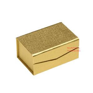 Scatole regalo di cioccolato di carta dorata di lusso di piccole dimensioni personalizzate con divisori - Product Image 5