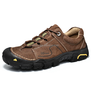 <span class=keywords><strong>Scarpe</strong></span> da <span class=keywords><strong>Trekking</strong></span> <span class=keywords><strong>Uomo</strong></span> con Suola in Gomma e Punta Antiurto, Modello Low Cut in Offerta - Product Image 1