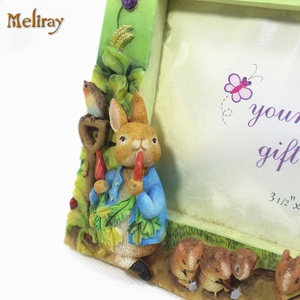 3.5 verde x 5 pollici resina poli <span class=keywords><strong>Peter</strong></span> coniglio cornice di frutta mista cornice per foto per bambini decorazione e decorazione per la casa - Product Image 5