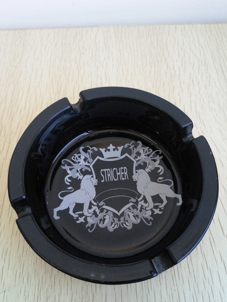 Haonai 10.5cm black glass ashtray with brand glass ashtray with custom logo