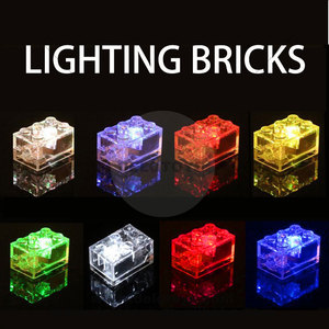 Delo Giocattoli (8 Colori) blocchi di Costruzione in Plastica Accessorio Oem Luce Led Giocattoli per Bambini Speciali Blocchi Raggiante in Dark (DE084) - Product Image 3