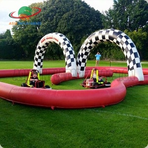 Mobile go cart piccola pista pista gonfiabile all'aperto giochi interattivi - Product Image 1