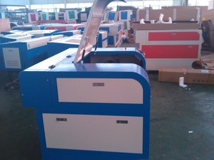 Shenhui 6040/7050 laser machine de gravure pour nouvelle idée d'affaires / étui <span class=keywords><strong>skype</strong></span> : liu. Cnlaser - Product Image 5