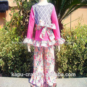 El más reciente de la moda europea de algodón camiseta de manga larga ropa del bebé set de regalo, - Product Image 1
