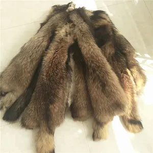Wholesale prices natural raccoon fur skins real fur pelt
