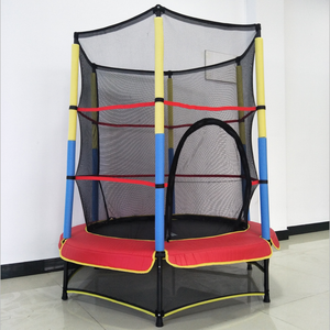 Chine Fourstar 4.5ft Enfants <span class=keywords><strong>Mini</strong></span> <span class=keywords><strong>Trampoline</strong></span> intérieur avec Filet De Sécurité - Product Image 4