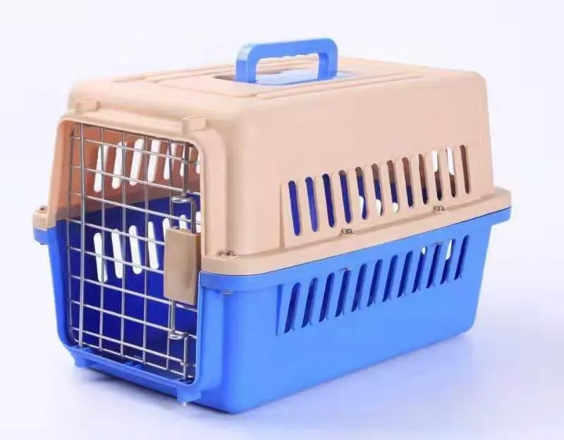 plastic pet dog carrier transporter safri