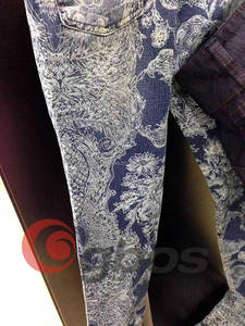 1000 x 1000 mm 3D CO2 láser máquina de la industria vaqueros marcado bigote, <span class=keywords><strong>jean</strong></span> mono wash máquina de láser - Product Image 5