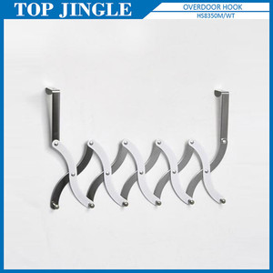 Cintres courts extensibles à 7 crochets en acier inoxydable coloré sur porte - Product Image 2