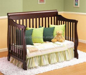 Lit bébé en bois, Enfants crèche - Product Image 1