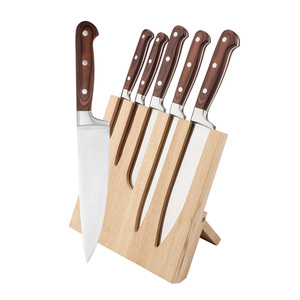 Juego de cuchillos de cubiertos de 6 piezas con mango de madera Pakka con soporte de madera de goma - Product Image 1