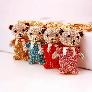 Luxury Creative Rhinestone Bear Keychain Fashion Cute Animal Keyring For Women Car Bag Pendant Key Chain Couple Gift Wholesale