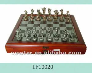 Antik Tema satranç seti