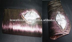 Bolso de Mano Lowellcraft Metálico con Cadenas Decorativas, Estilo Brillante para Fiestas Nocturnas, Cierre de Solapa, Cadena de Cuero Genuino PU - Product Image 2