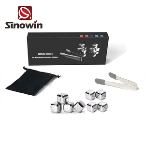 Ventas calientes <span class=keywords><strong>de</strong></span> la fábrica tamaño 2,7*2,7 cm <span class=keywords><strong>Acero</strong></span> <span class=keywords><strong>inoxidable</strong></span> cubos <span class=keywords><strong>de</strong></span> hielo reutilizables - Product Image 3
