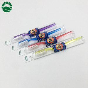 Brosse à dents pour adultes fumeurs, poils extra-durs, étui en plastique, Afrique - Product Image 3