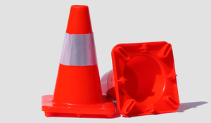 Cono de Seguridad Pequeño y Flexible de PVC Plástico Naranja de 12 Pulgadas (30 cm, 300 mm) para Entrenamiento de Fútbol Infantil en Interiores, en Oferta - Product Image 4