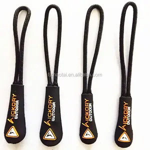 ZT factory custom ontwerp logo op rubber plastic zipper pull met sterke nylon koord voor rugzakken