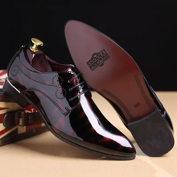 Cz18041a yeni İtalyan tasarım patent deri sivri burun oxford elbise ayakkabı artı boyutu 46 47 48 İtalyan erkek ayakkabısı