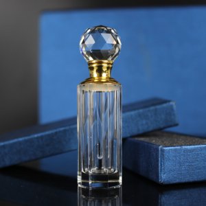 Exquisite nachfüllbare Kristallöl-Parfüm flaschen mit kleiner Kapazität und Glass tift - Product Image 1