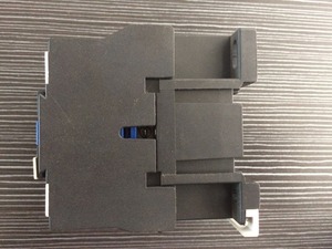 Contattore Magnetico per Motore Trifase 12A 3P 3 Poli 1NO AC 24V 110V <span class=keywords><strong>220</strong></span> Volt 380V Bobina CJX2-1210 Montaggio su Guida DIN 35mm - Product Image 3