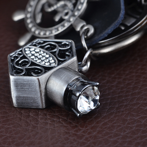 MUB <span class=keywords><strong>El</strong></span> oro de encargo al por mayor plateó <span class=keywords><strong>el</strong></span> keychain dominante de plata antiguo del sostenedor, <span class=keywords><strong>el</strong></span> timón superventas y <span class=keywords><strong>el</strong></span> llave - Product Image 4
