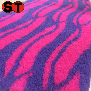 Coussin pour animaux de compagnie en polaire vétérinaire à motif ondulé/polyester, personnalisé pour <span class=keywords><strong>tapis</strong></span> pour animaux de compagnie/lit pour animaux de compagnie avec ou sans dos antidérapant en latex - Product Image 2