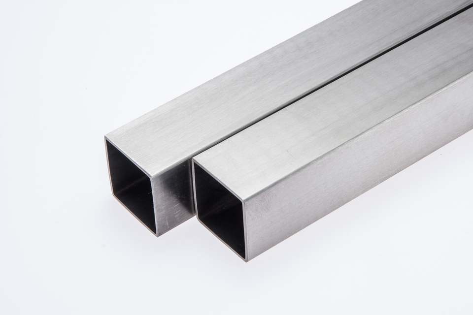 Kitchen utensils with 440C stainless steel square pipe