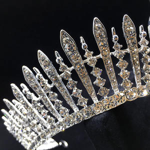 <span class=keywords><strong>มงกุฎ</strong></span>ควีนเอลิ<span class=keywords><strong>ซา</strong></span><span class=keywords><strong>เบ</strong></span><span class=keywords><strong>ธ</strong></span> <span class=keywords><strong>มงกุฎ</strong></span>เงินประดับเพชรเทียม ที่คาดผมเจ้าสาวงานแต่งงาน - Product Image 3