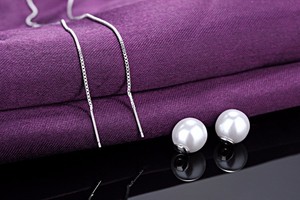<span class=keywords><strong>Orecchini</strong></span> all'Ingrosso in <span class=keywords><strong>Argento</strong></span> Sterling 925 con Filo di Seta Lungo, Diamanti e Perle - Product Image 2
