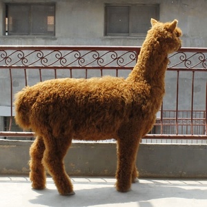 Giocattolo di Alpaca a grandezza naturale in pelliccia sintetica non imbottita decorazioni natalizie per interni confezionate in sacchetti stile artificiale