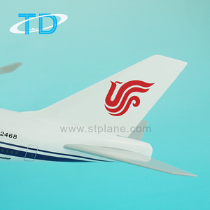 Modèle d'<span class=keywords><strong>avion</strong></span> Air China B747-400 à l'échelle 1:100 - Product Image 4