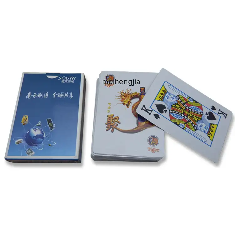 Qualité supérieure impression de jeu de cartes à collectionner cartes à jouer en or avec des dessins personnalisés cartes à jouer