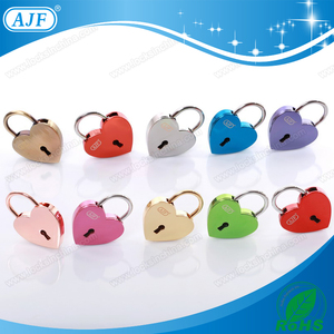 <span class=keywords><strong>Cadenas</strong></span> en alliage de zinc AJF en forme de cœur doré, antivol, déverrouillage par <span class=keywords><strong>clé</strong></span>, certifié RoHS, pour la Saint-Valentin - Product Image 6