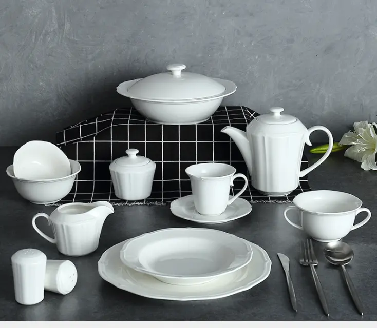 Vaisselle moderne en porcelaine de chine, assiette en céramique blanche pure, os fin, vaisselle