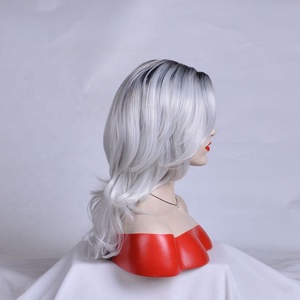 <span class=keywords><strong>Parrucca</strong></span> Popolare Grigio Scuro in Capelli Sintetici, Senza Elastico, Lunga, Colore Nero Naturale 1B/Grigio, Resistente al Calore, da <span class=keywords><strong>Donna</strong></span> - Product Image 2