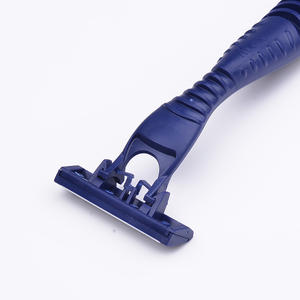 <span class=keywords><strong>Max</strong></span> brand <span class=keywords><strong>3</strong></span> <span class=keywords><strong>cuchillas</strong></span> <span class=keywords><strong>de</strong></span> <span class=keywords><strong>afeitar</strong></span> solo maquinilla <span class=keywords><strong>de</strong></span> <span class=keywords><strong>afeitar</strong></span> <span class=keywords><strong>de</strong></span> plástico - Product Image 2