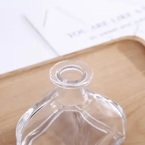 50ml 100ml 150ml 250ml wholesale high quality luxury flint ger shape aroma reed diffuser glass bottle with glass top