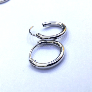 Pendientes de tubo hueco de plata de ley H192-2x15mm, aros chapados en rodio - Product Image 2