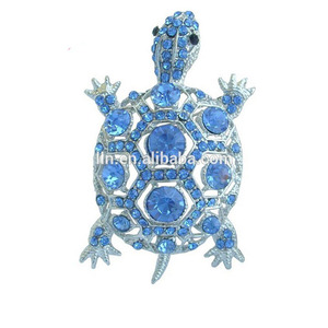 Broche Infantil de Aleación Plateada con Cristales Azules en Forma de Tortuga, Ideal para Regalos de Boda, Broche de Animalito de Cristal - Product Image 1