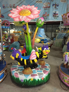 Atractivo diseño 3 asientos mini carrusel <span class=keywords><strong>en</strong></span> <span class=keywords><strong>venta</strong></span> parque <span class=keywords><strong>de</strong></span> atracciones carrusel para 3 palyers - Product Image 2