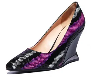2024 Women Pump Shoes Matching Bag Toe Cleavage Wedge Heel Snake Leather Ladies Office Elegant Dress Shoes